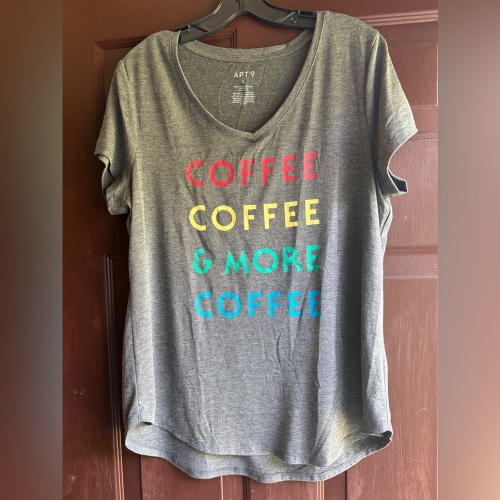 Apt. 9 Coffee Shirt Short Sleeve Rounded Bottom